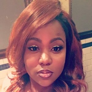 Meet your Posher, Latoya